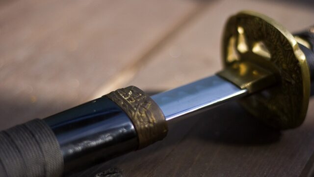 刀剣アニメやゲームで注目の 天下五剣 とは何か 名前の由来は ころんと桃うさぎ